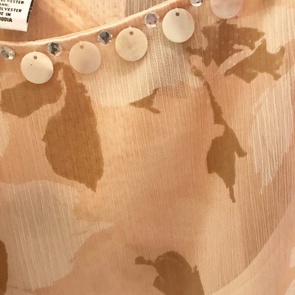 RUBY RD. FLUTTER SLEEVE TOP SIZE L - Picture 5 of 5